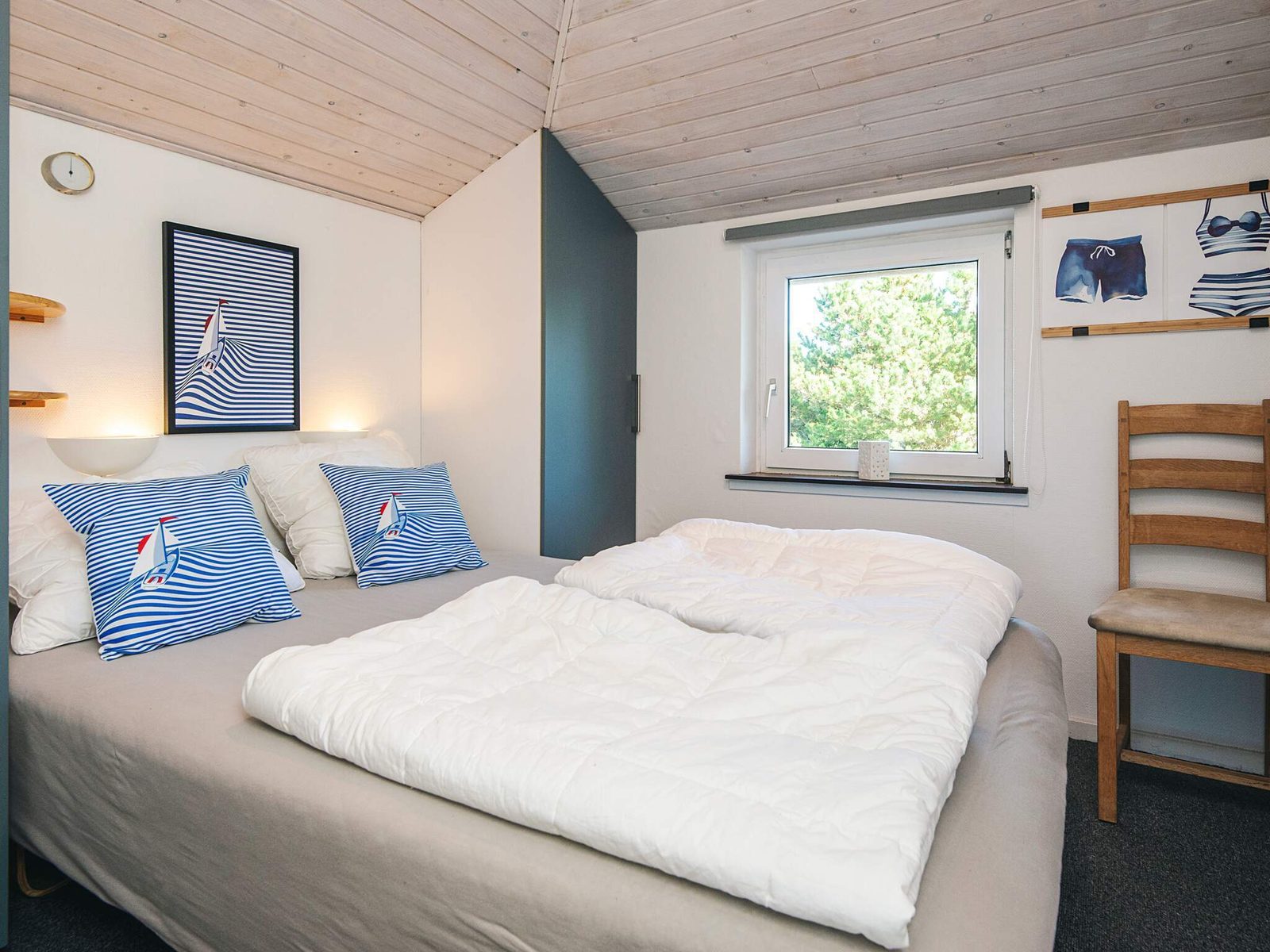 The second double bedroom